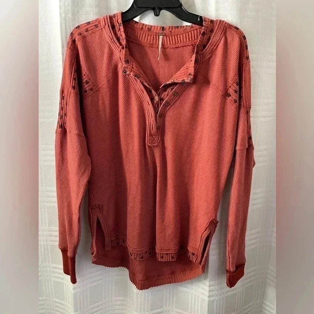 Free people long sleeve shirt thermal women’s XS bohemian top layering shirt